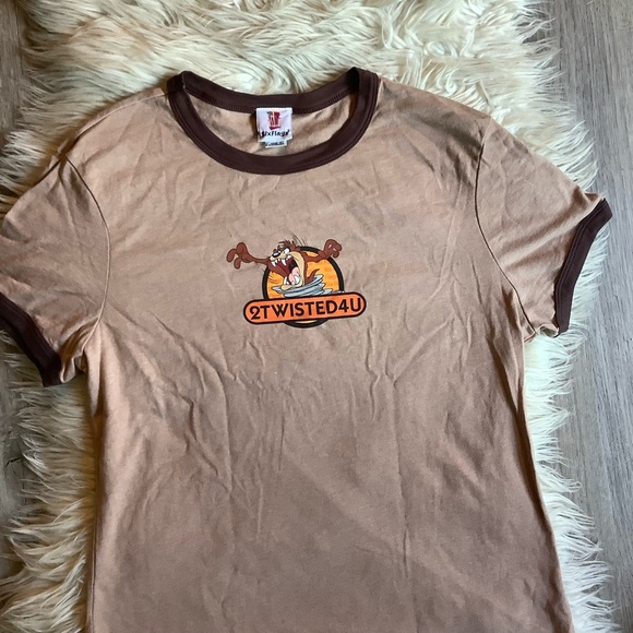 Vintage Y2K Six Flags Warner Bros Tasmanian Devil Cropped Tee L/XL - Picture 3 of 7